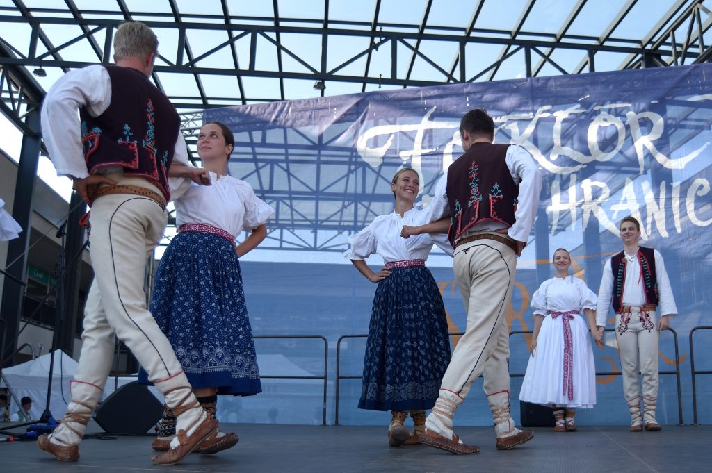 Folklor bez hranic Ostrava